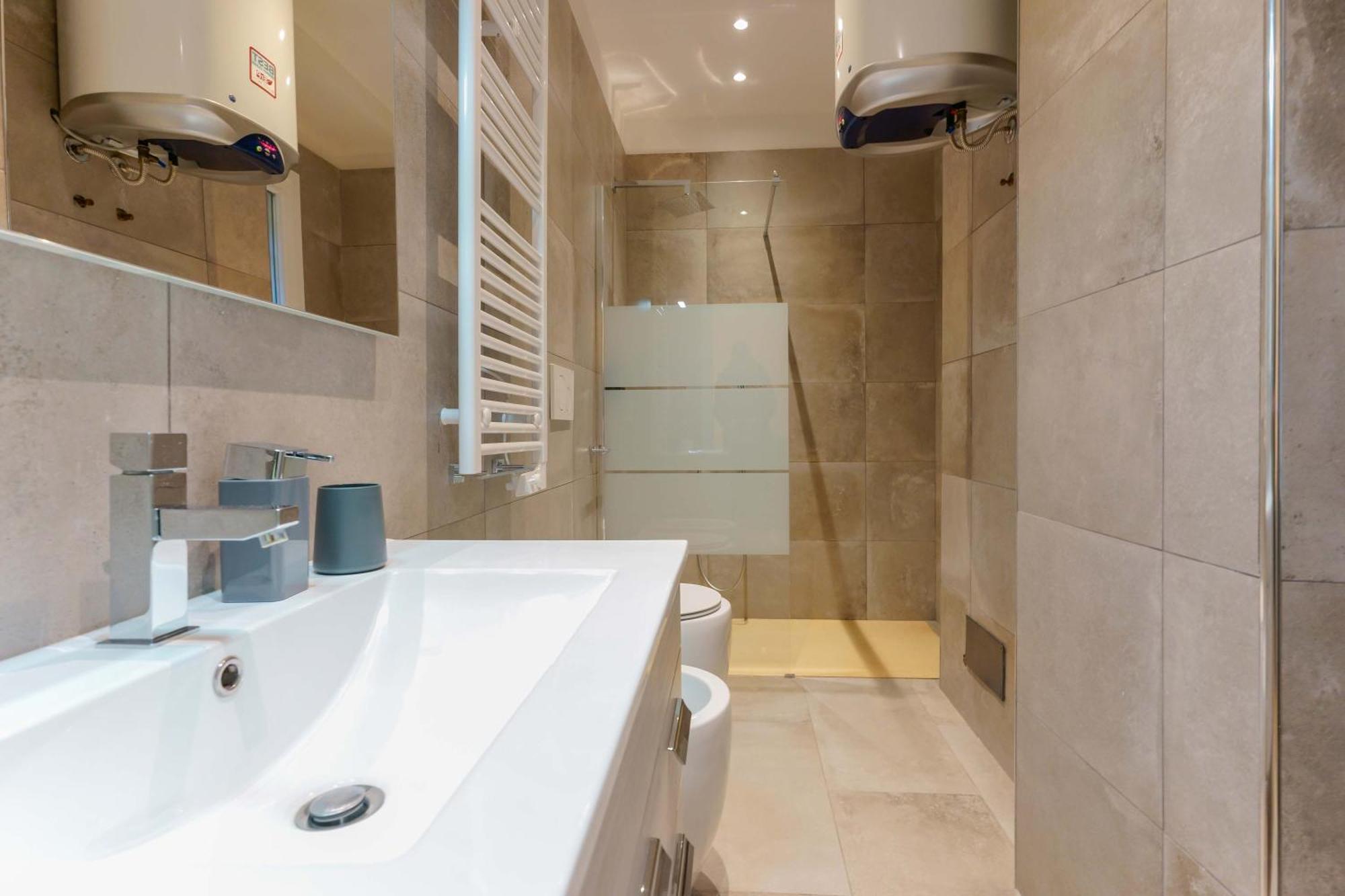 Sette Chiese Apartments Μπολόνια Εξωτερικό φωτογραφία